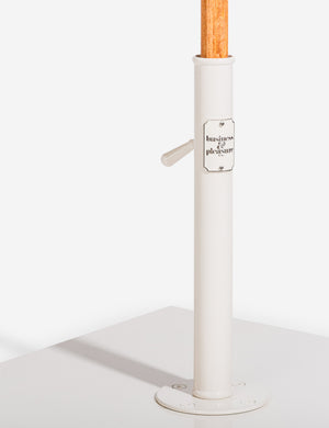 Close-up of the neck on the Classic white umbrella base by business and pleasure co