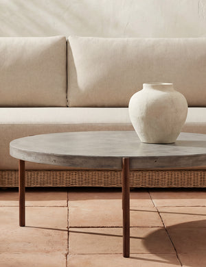 Harrison Indoor / Outdoor Round Coffee Table