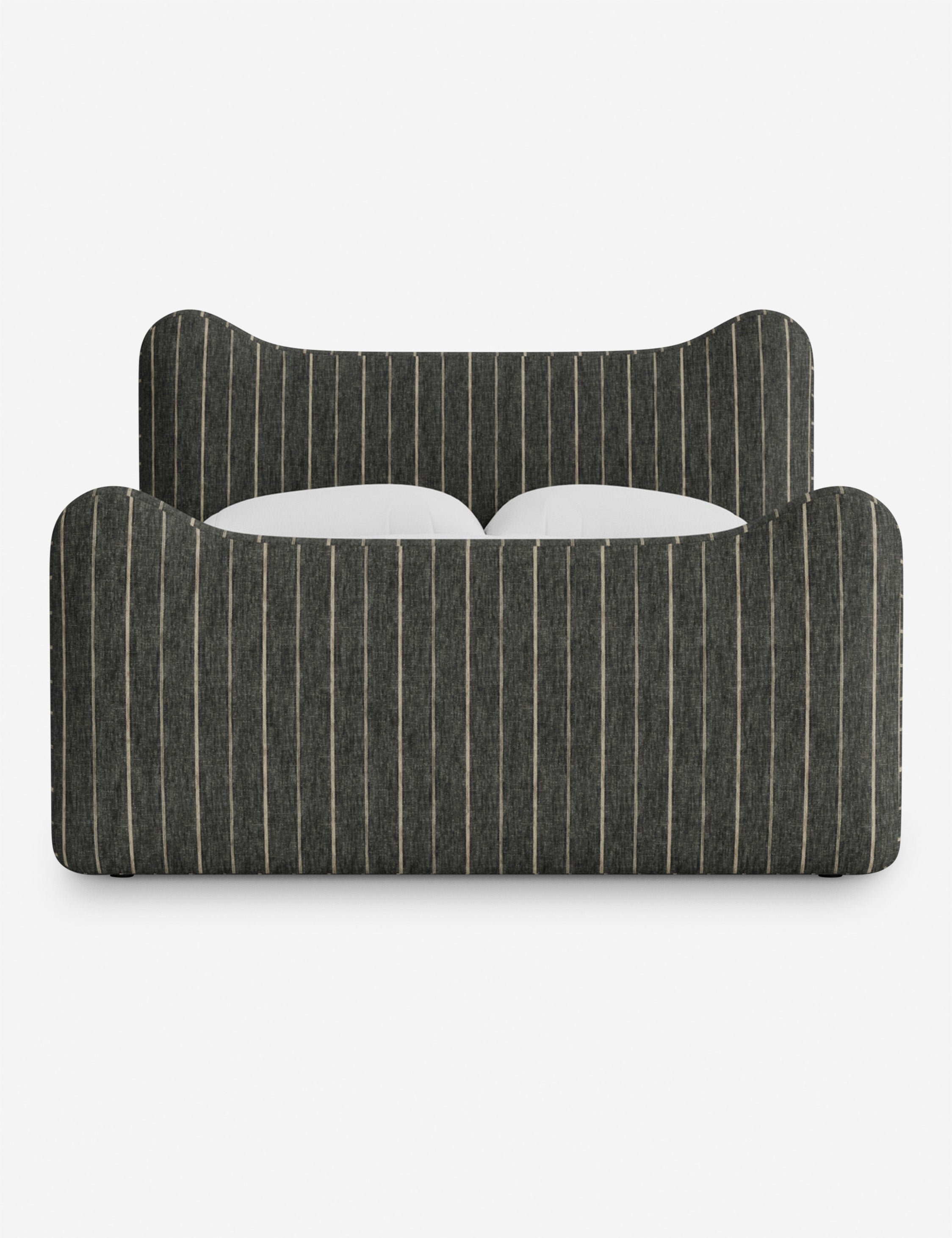 #color::peppercorn-stripe #size::full