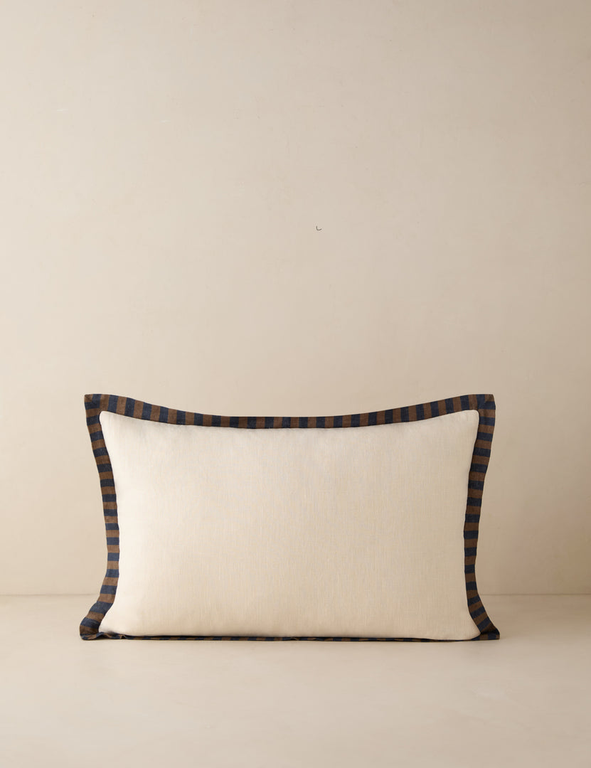 #color::ivory #style::lumbar