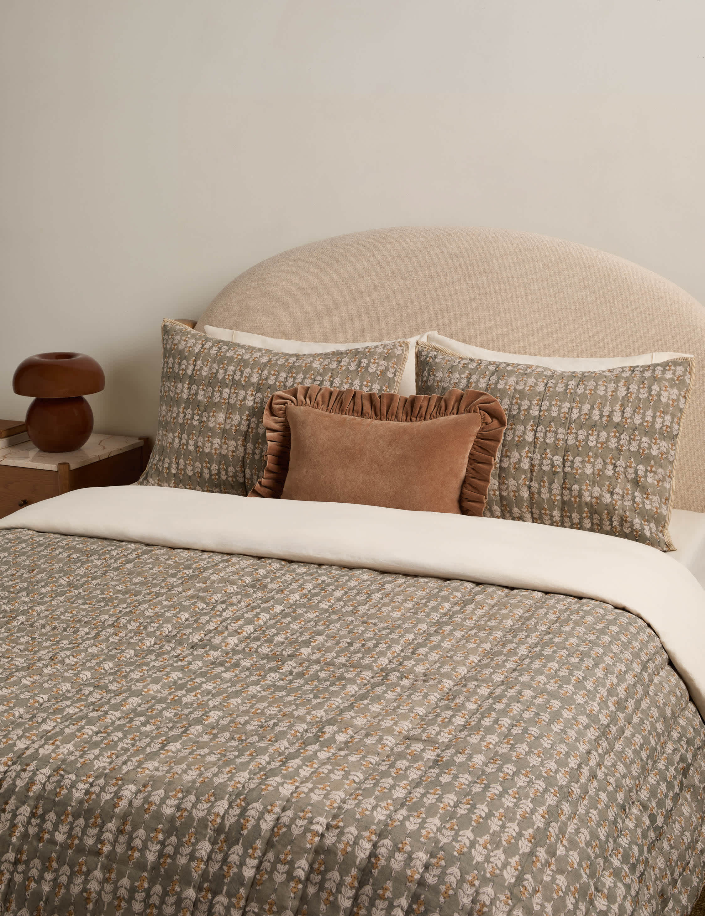 #color::olive-night #size::full-queen #size:king-cal-king #size::twin