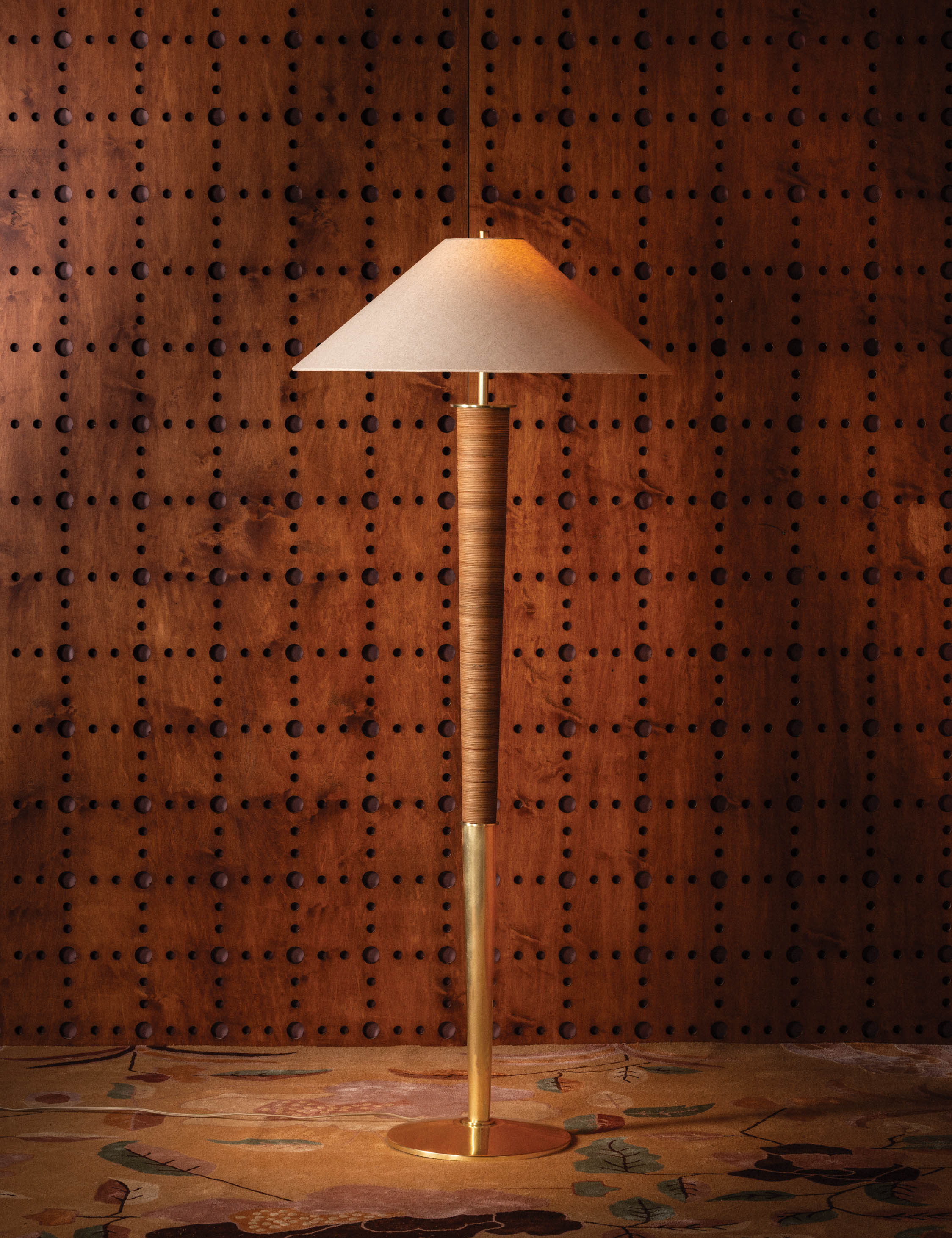 Jonadi Floor Lamp - Thumbnail 3