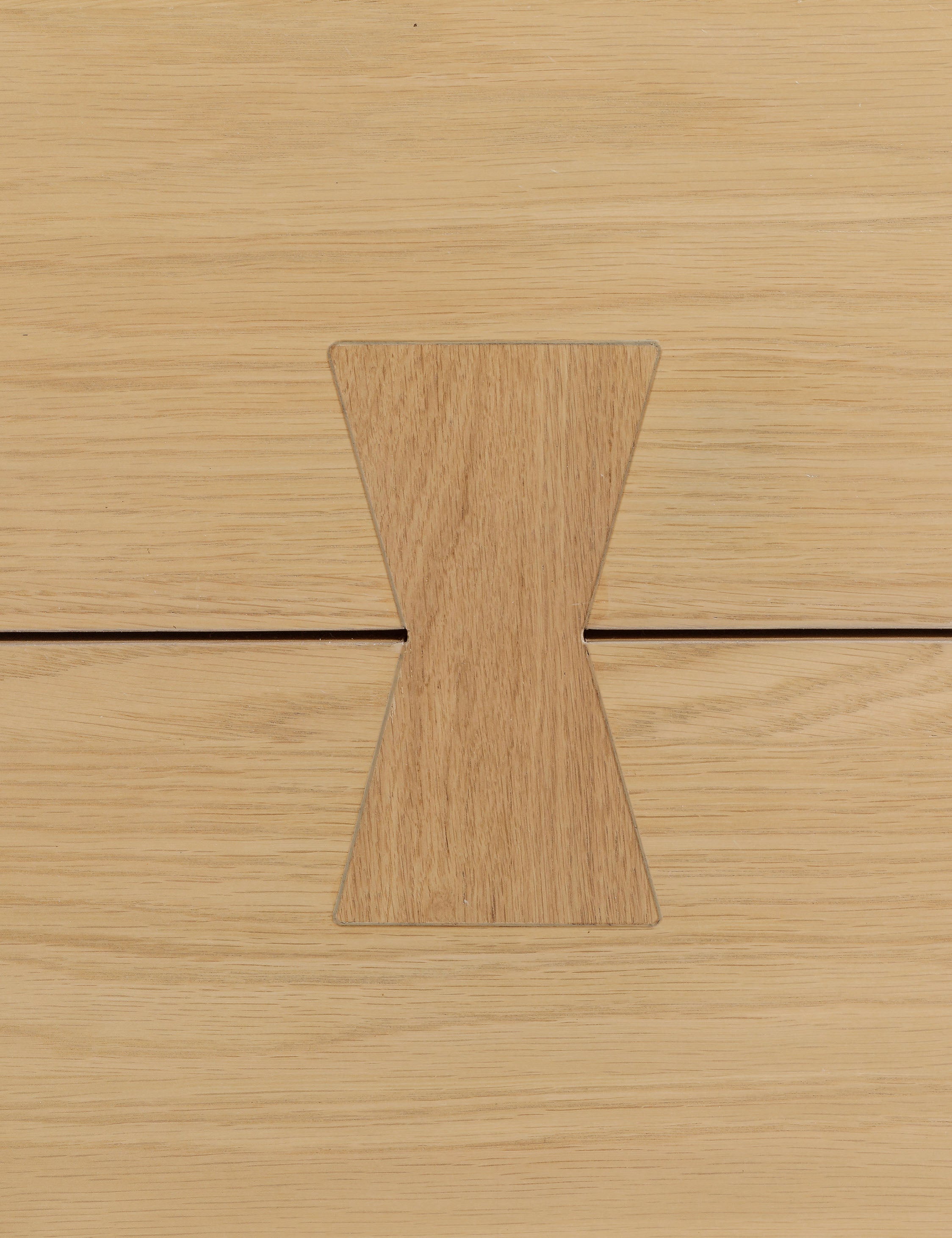 Lulu and Georgia Hendon Dining Table - Thumbnail 5