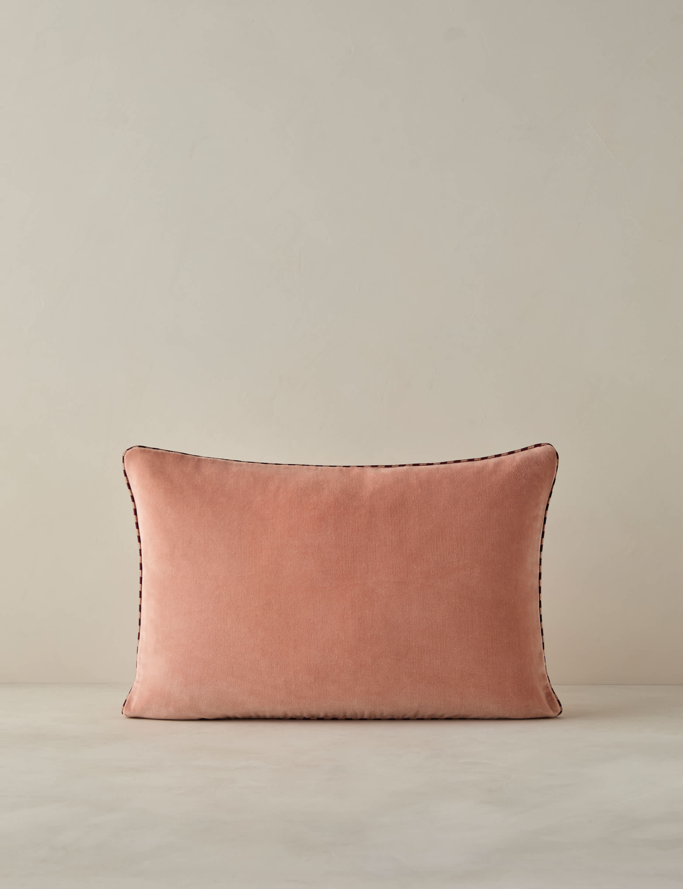 #color::blush #style::lumbar #fill::pillow-cover-only #fill::with-feather-down-insert