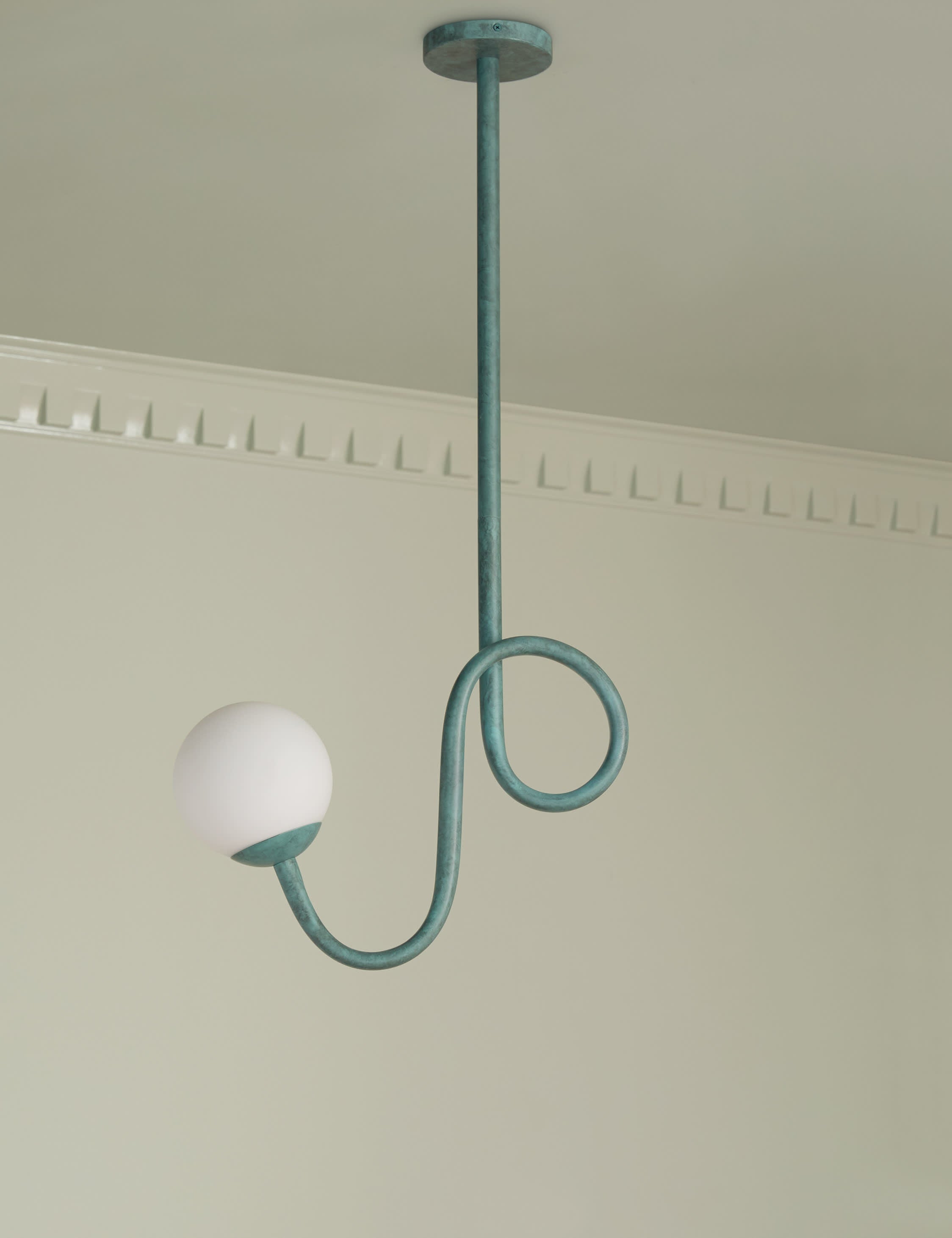 #color::verdigris #size::16-w