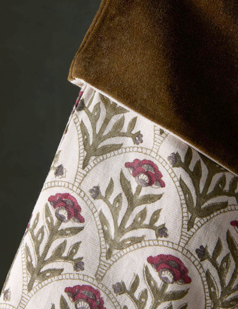 Dov Floral Stocking