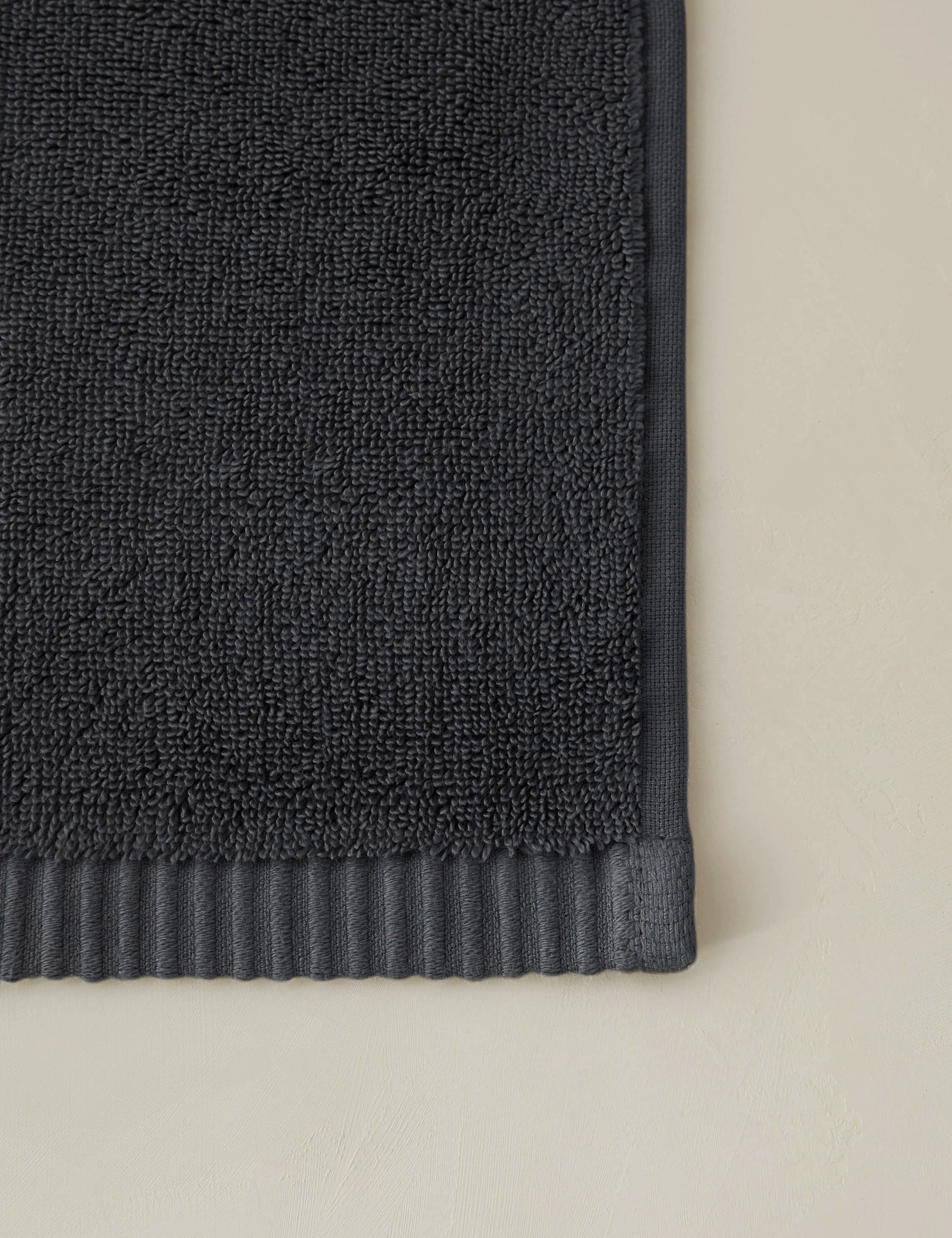 #color::ink #style::bath-towel #style::towel-set #style::bath-sheet  #style::hand-towel #style::washcloth 