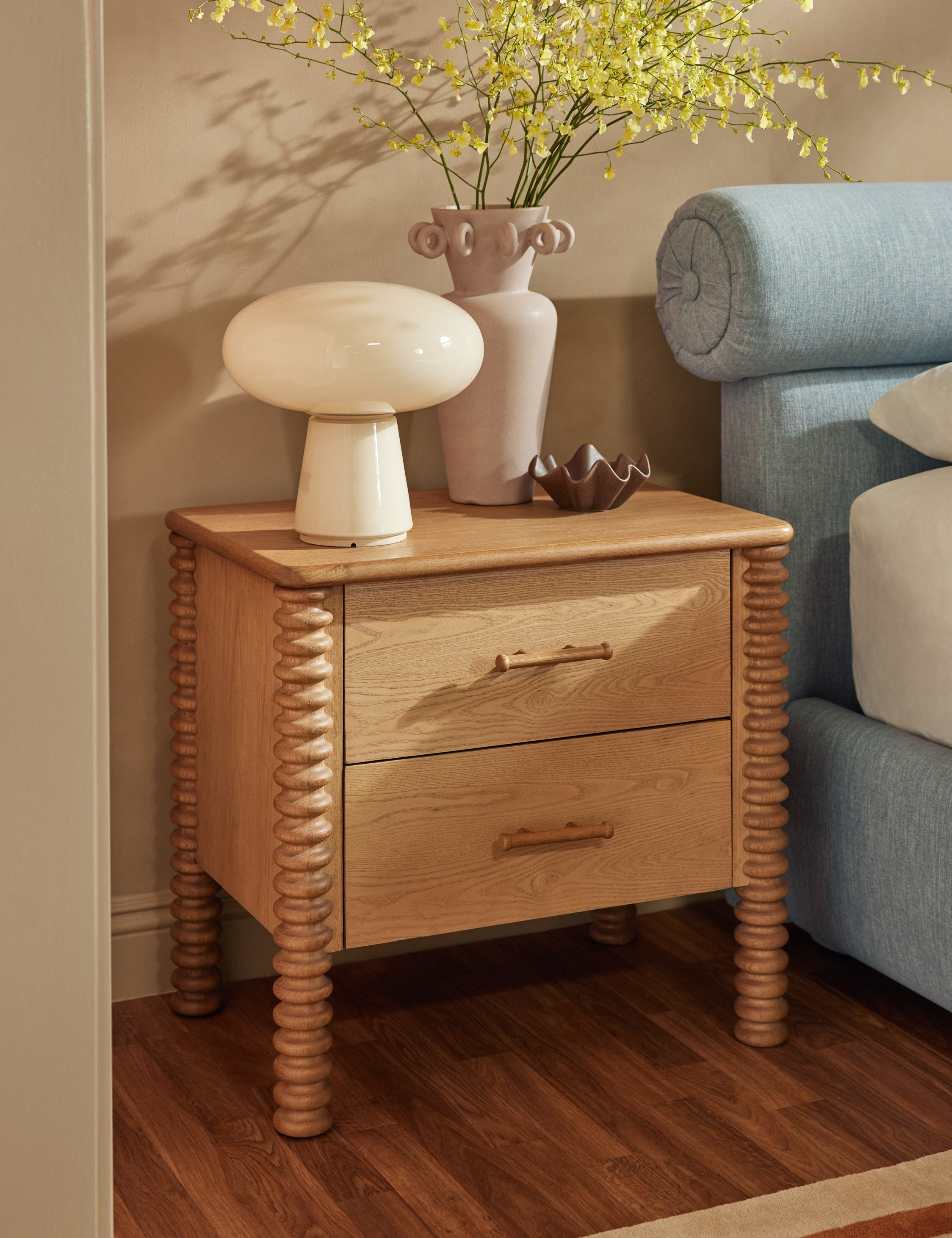 Simson Nightstand