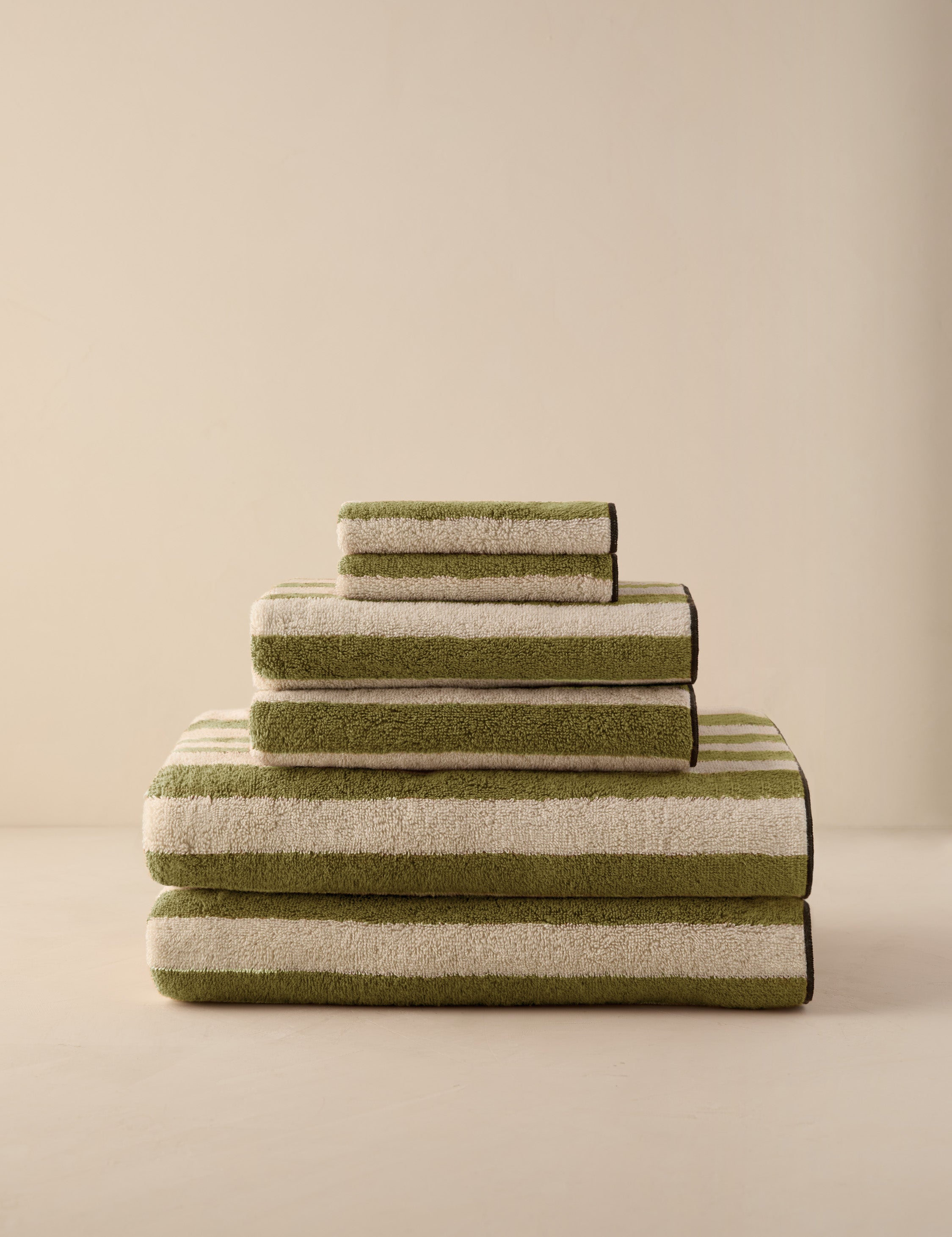 #color::striped-matcha #style::bath-towel #style::washcloth #style::hand-towel #style::towel-set
