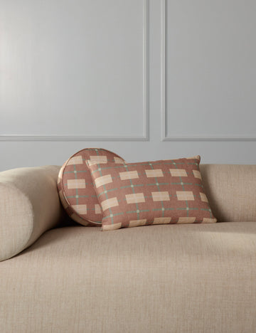 #color::clay #style::round #style::lumbar