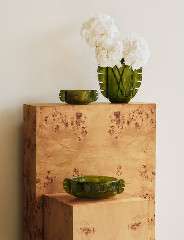 #color::moss #size::large #size::small