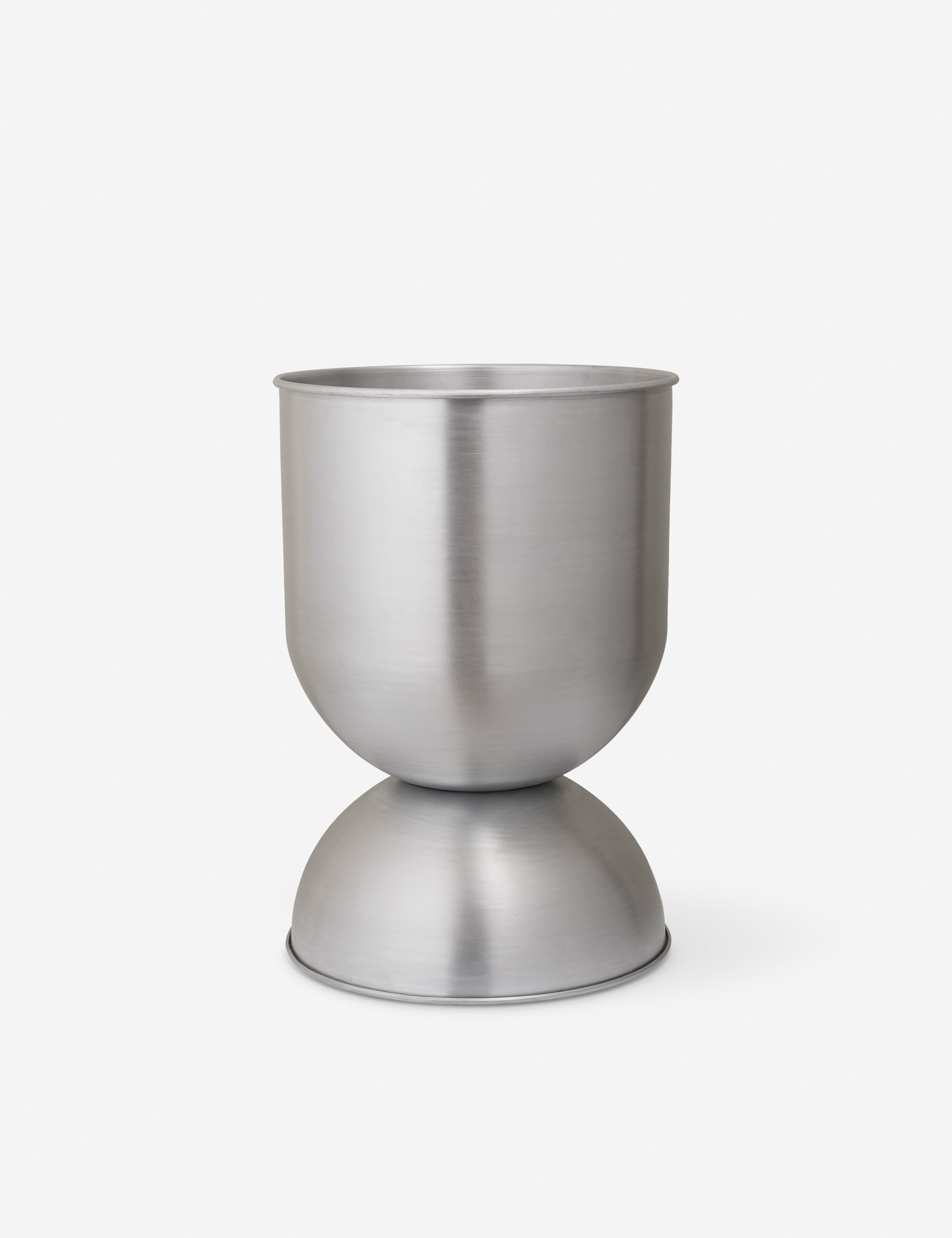 #color::chrome #style::large