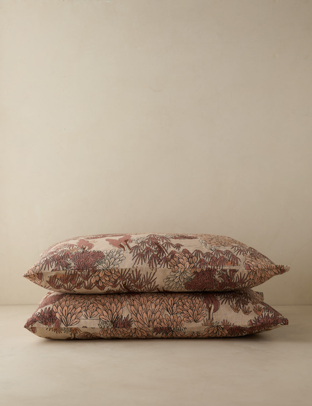 Garden Walk Linen Cotton Pillowcase, King (Set of 2)