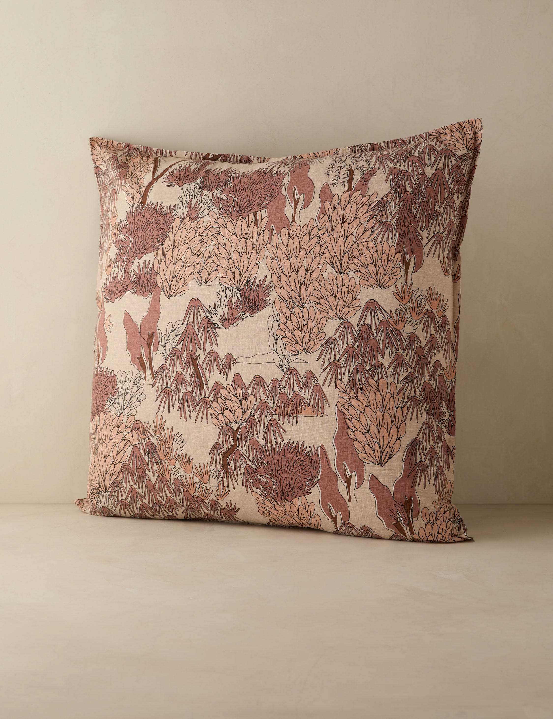 #color::blush #size::euro