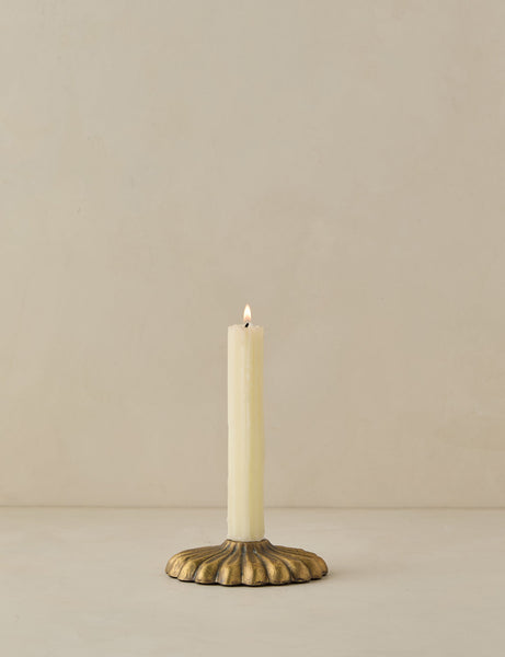 Giovanna Candle Holder