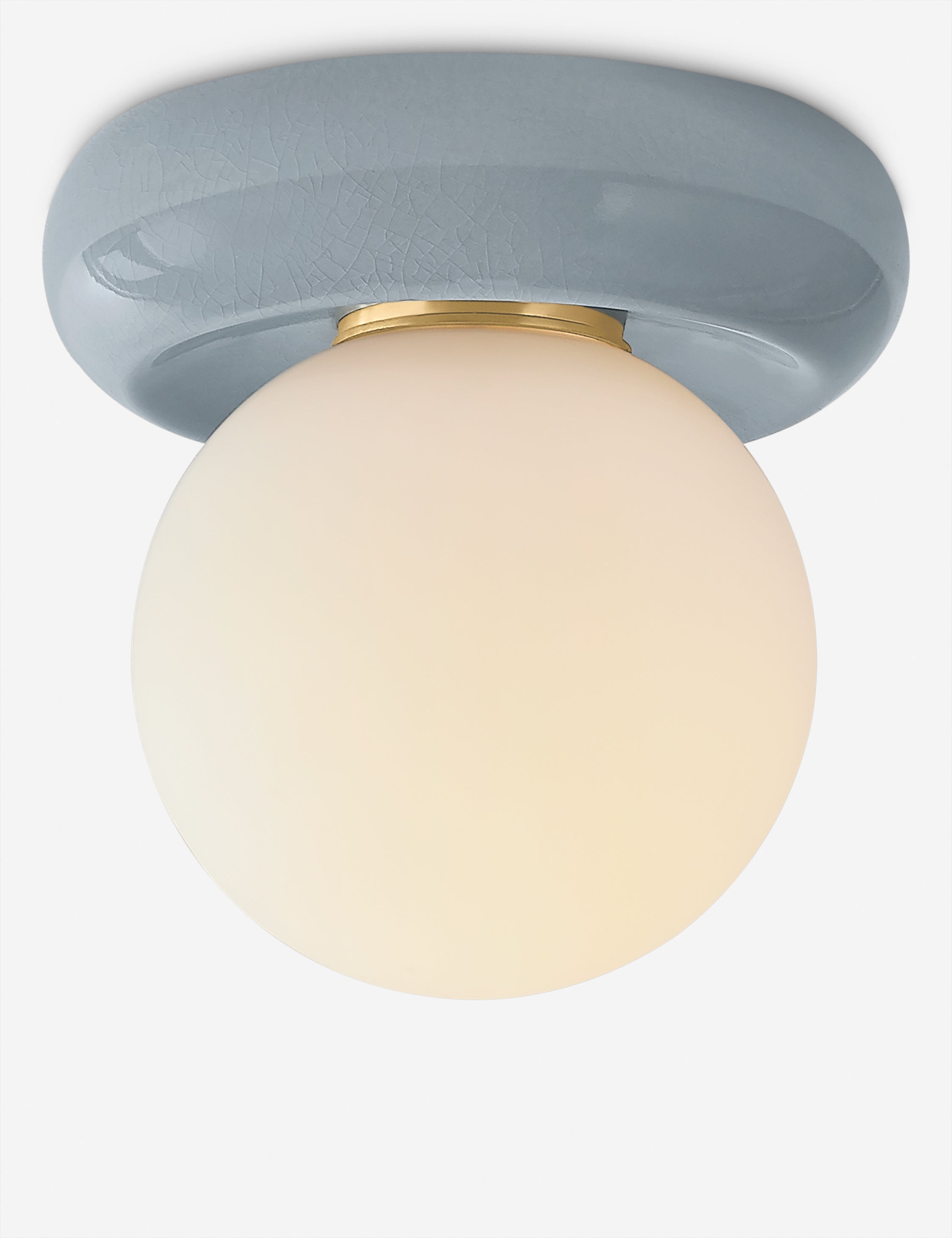 #color::light blue #size::8.75"Dia 