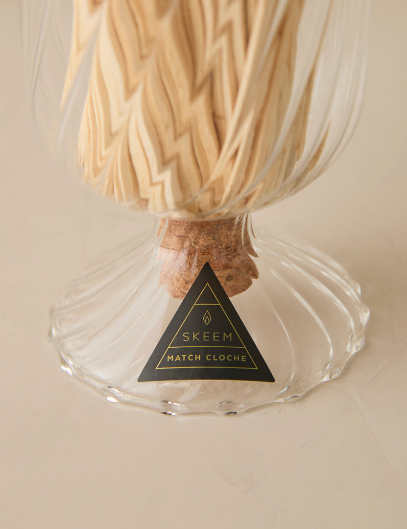 #color::white-helix #size::small