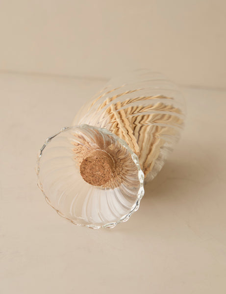 #color::white-helix #size::small