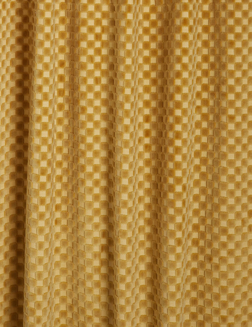 #color::goldenrod #size::50--x-84- #size::50--x-96- #size::50--x-108- #size::50--x-120- #lining-type::cotton-lining