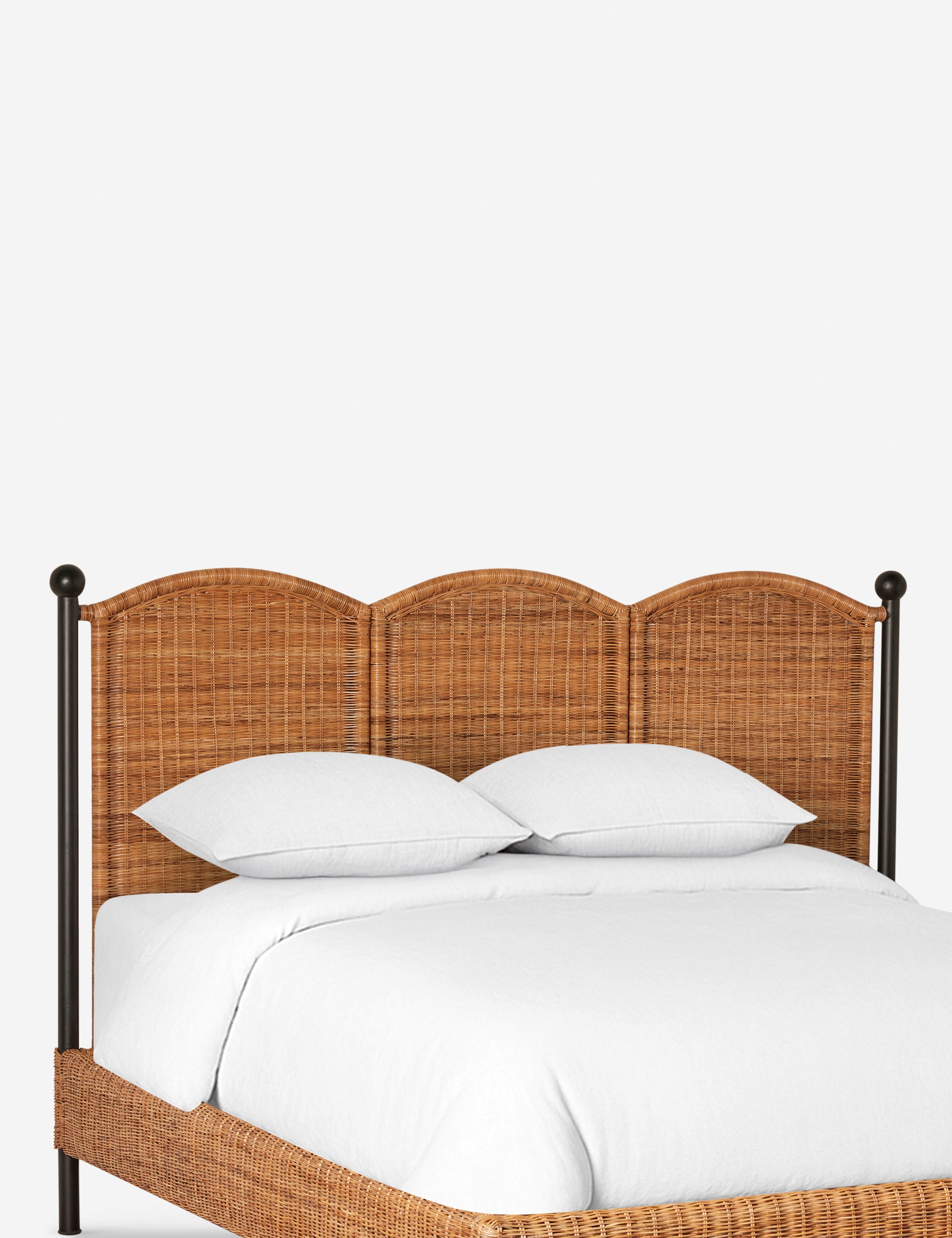 Bonnet Platform Bed - Thumbnail 4