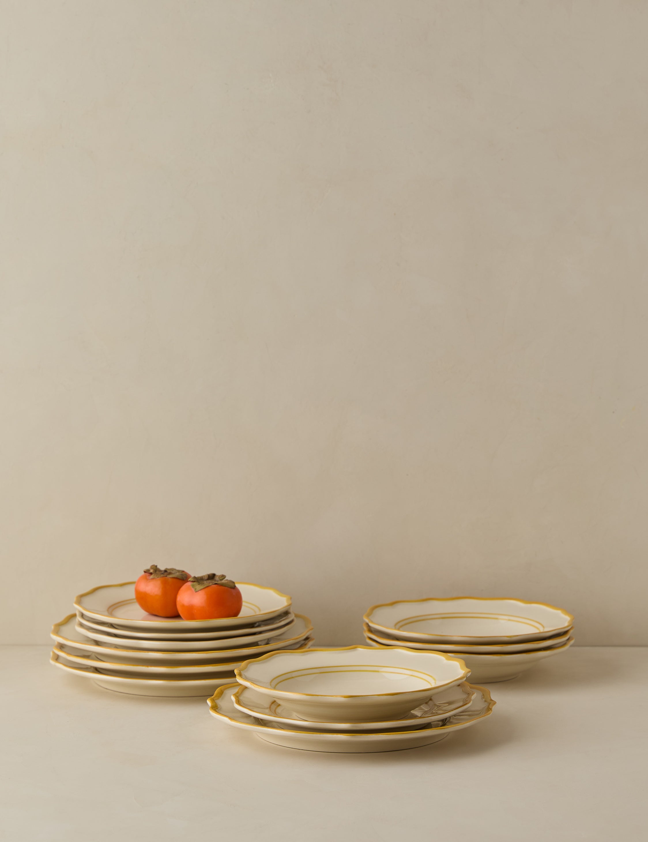 #color::giovanna-in-yellow #style::12-piece-set-with-pasta-bowl