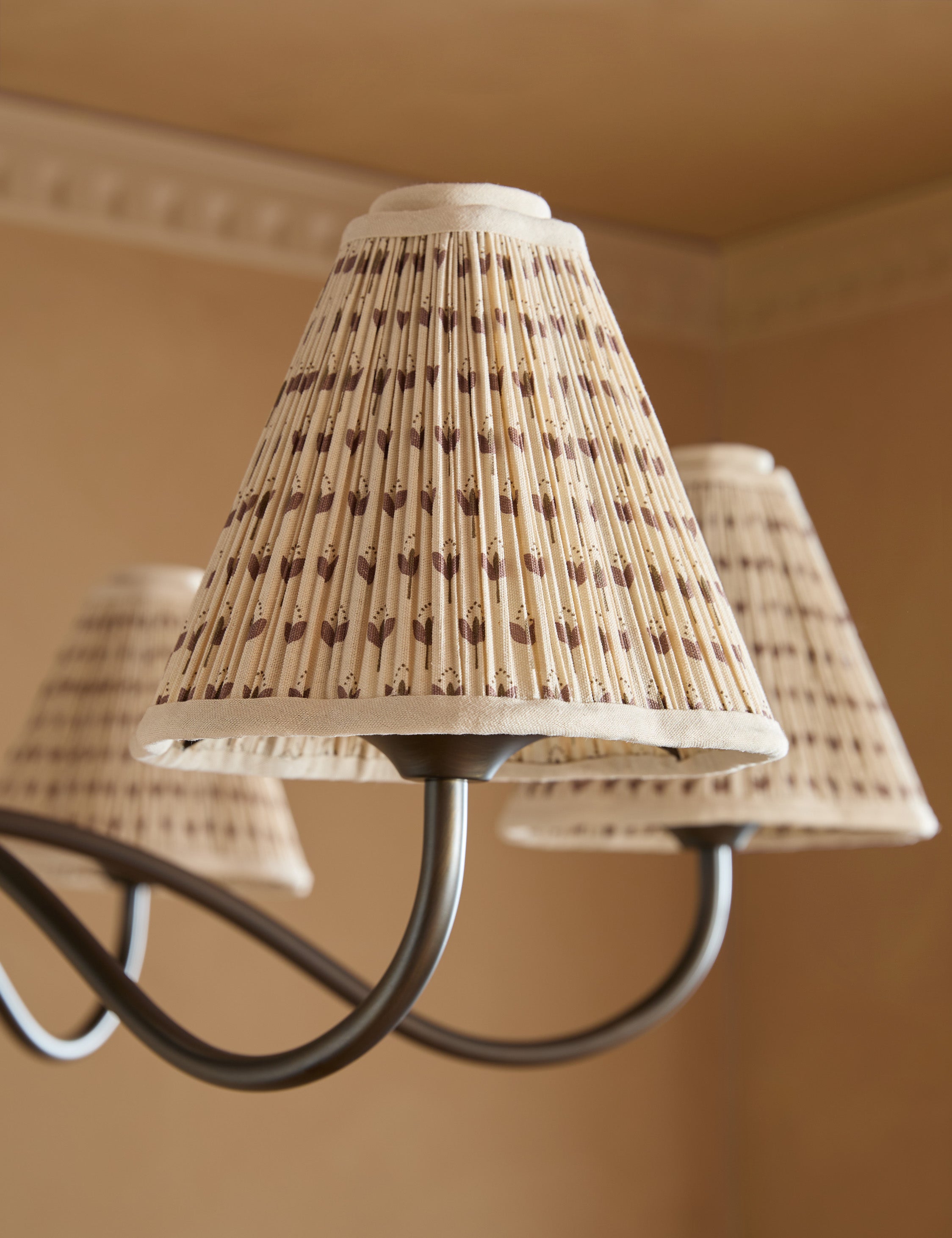 Jordan Chandelier - Thumbnail 5