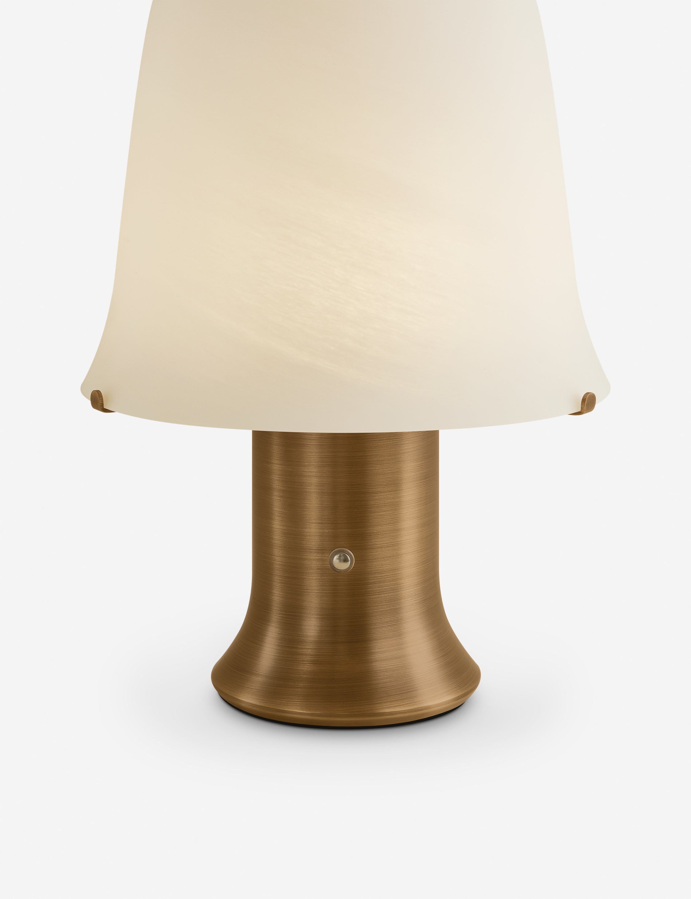 #color::brass 