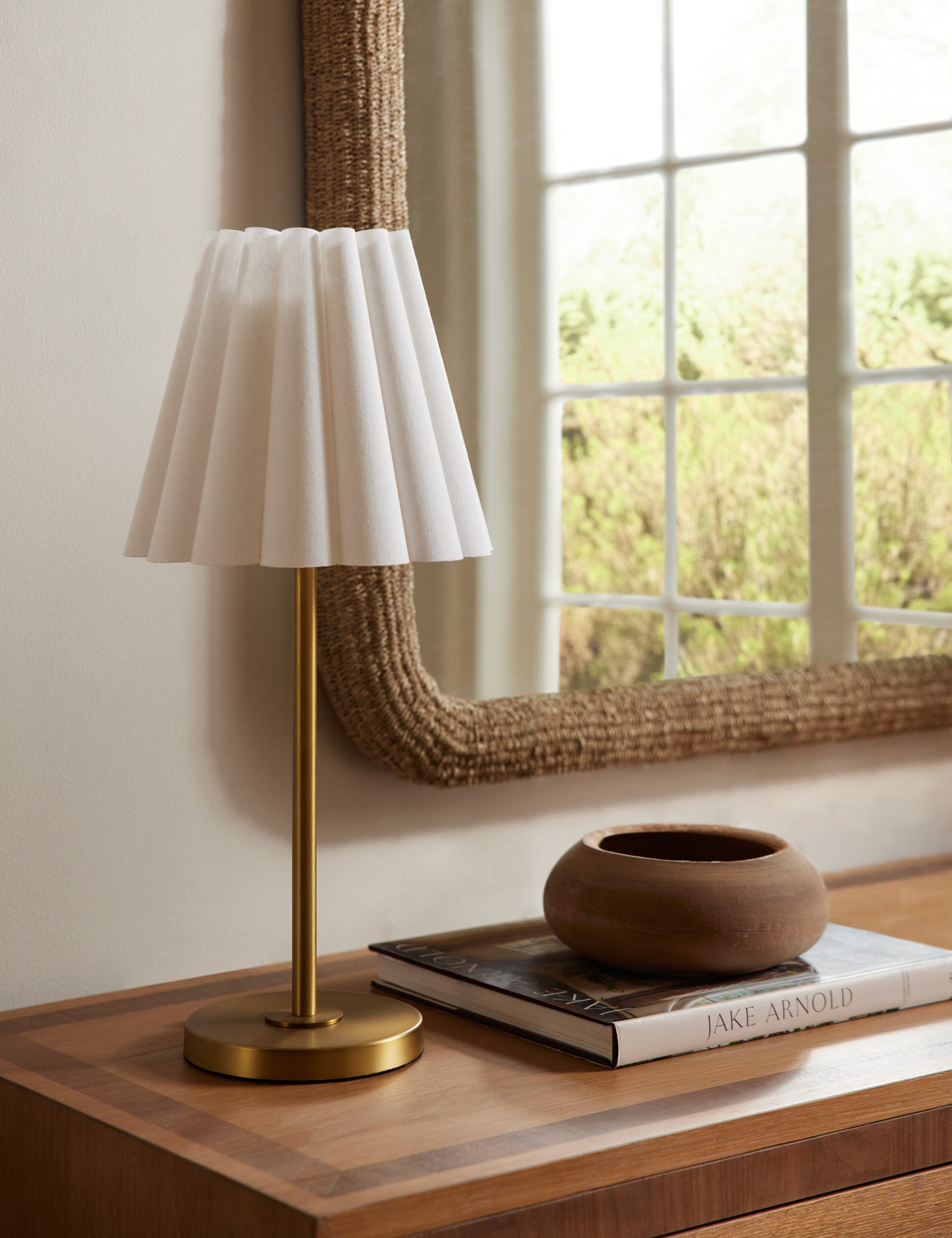 Lulu and Georgia Matthews Table Lamp - Thumbnail 2