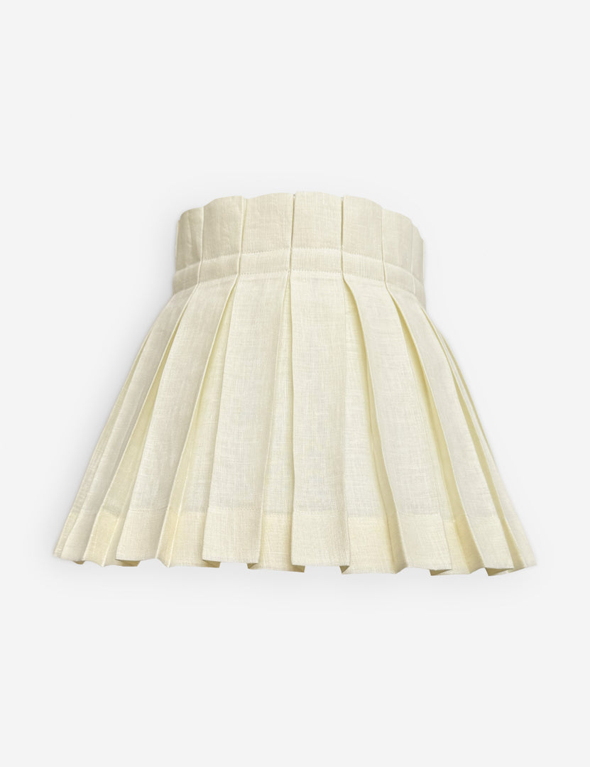 #color::ivory #size::large