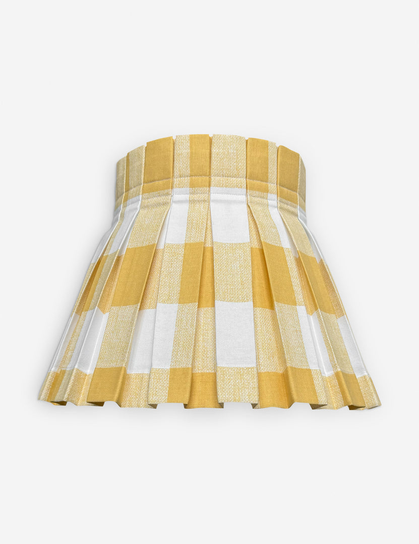 #color::yellow #size::large