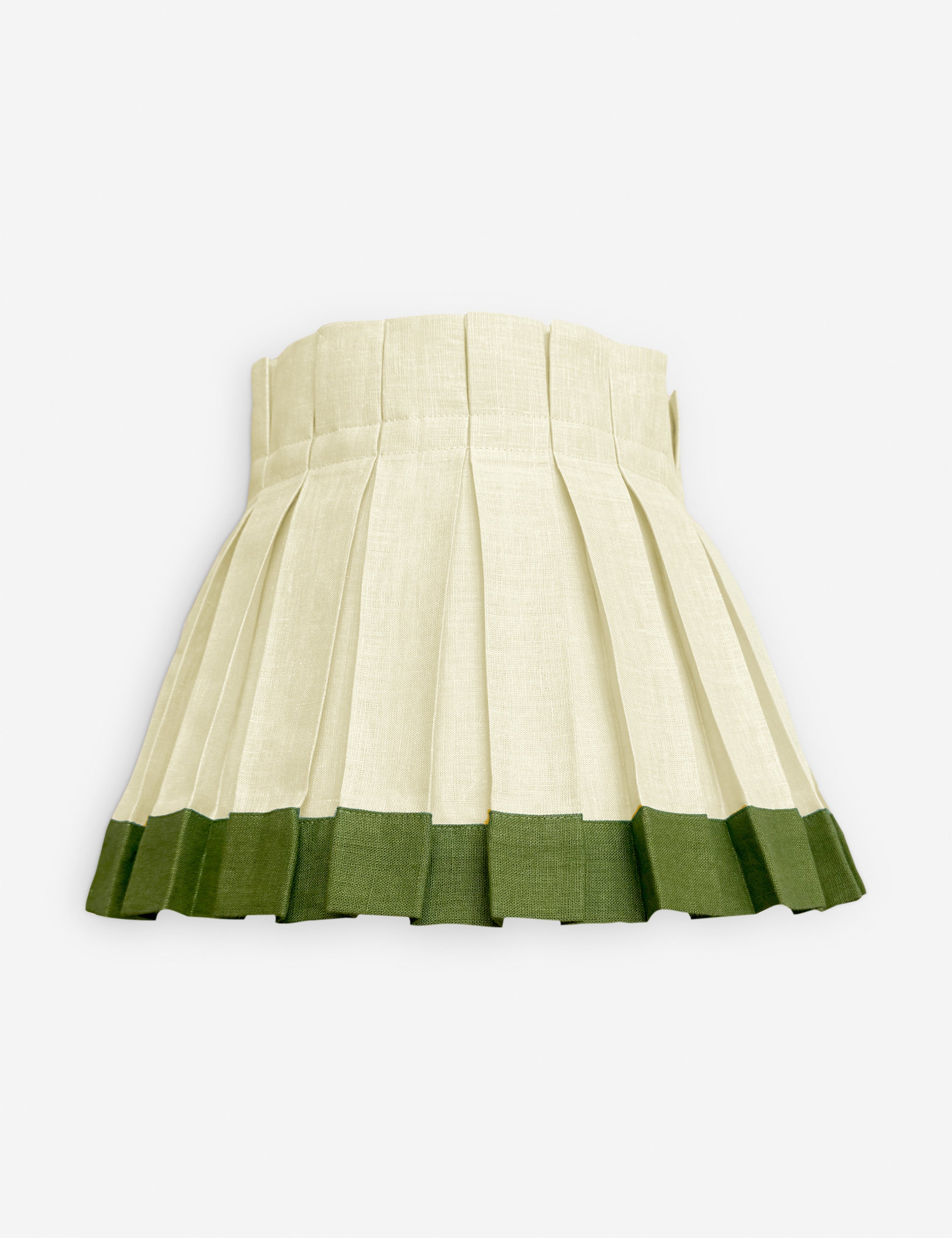 #color::ivory-and-forest #size::large