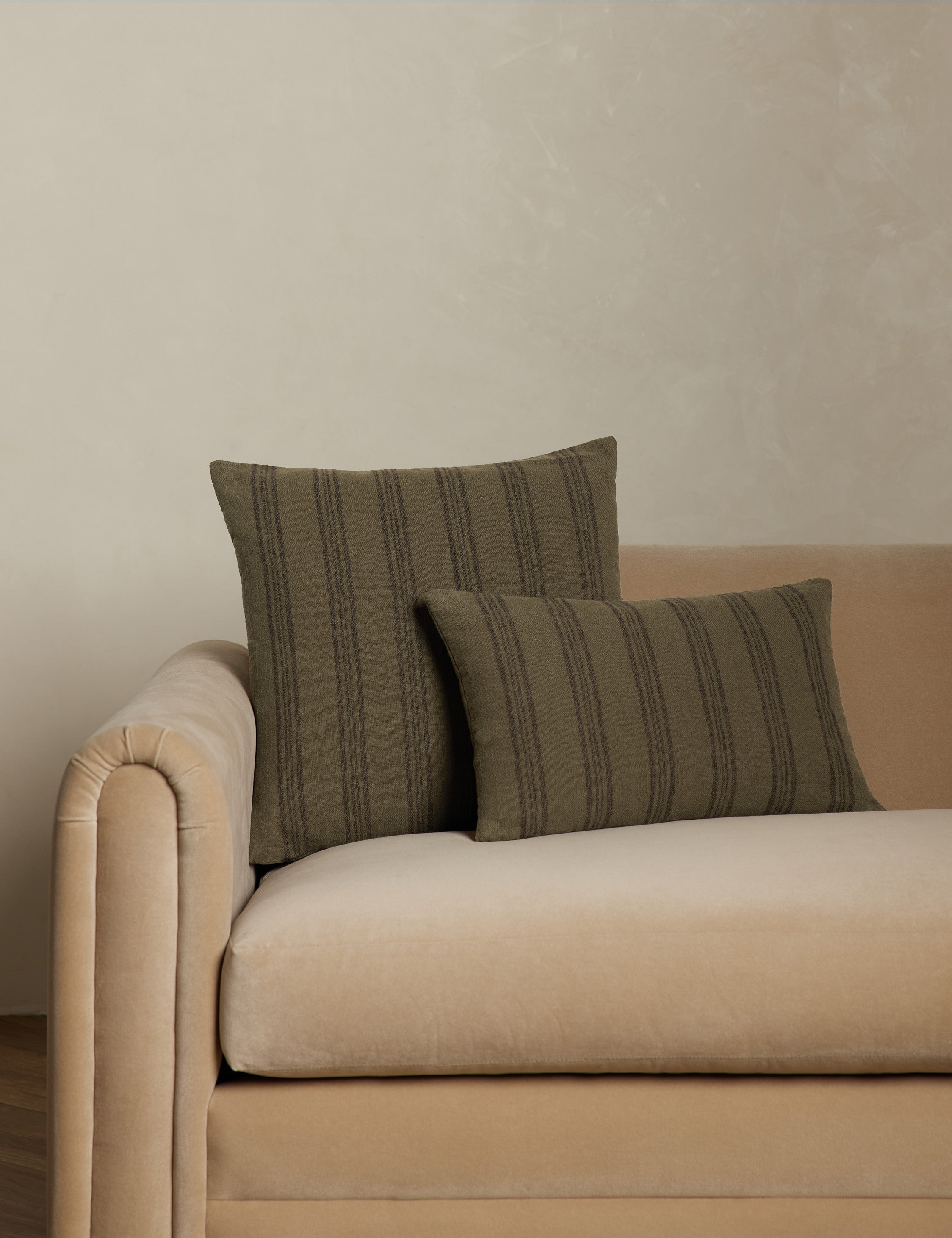 #color::olive #style::square