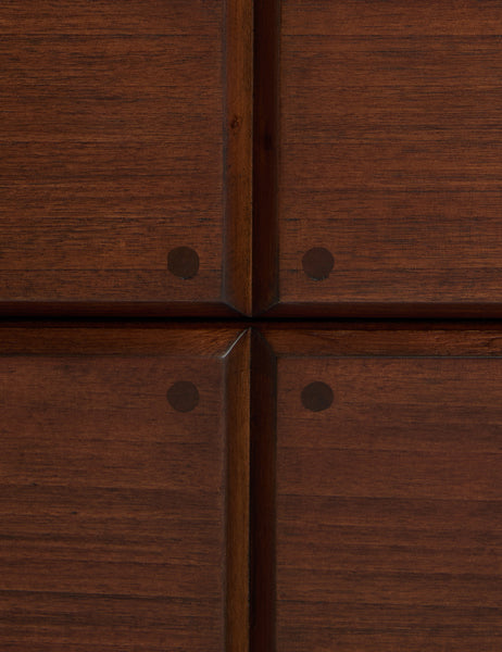 #color::vintage-brown