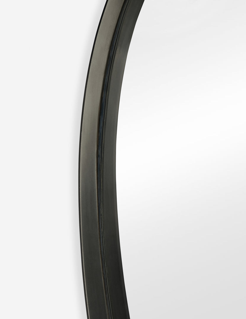 #color::pewter | Close up view of the frame of the Leganza slim frame organic silhouette full length mirror by Aimee Song