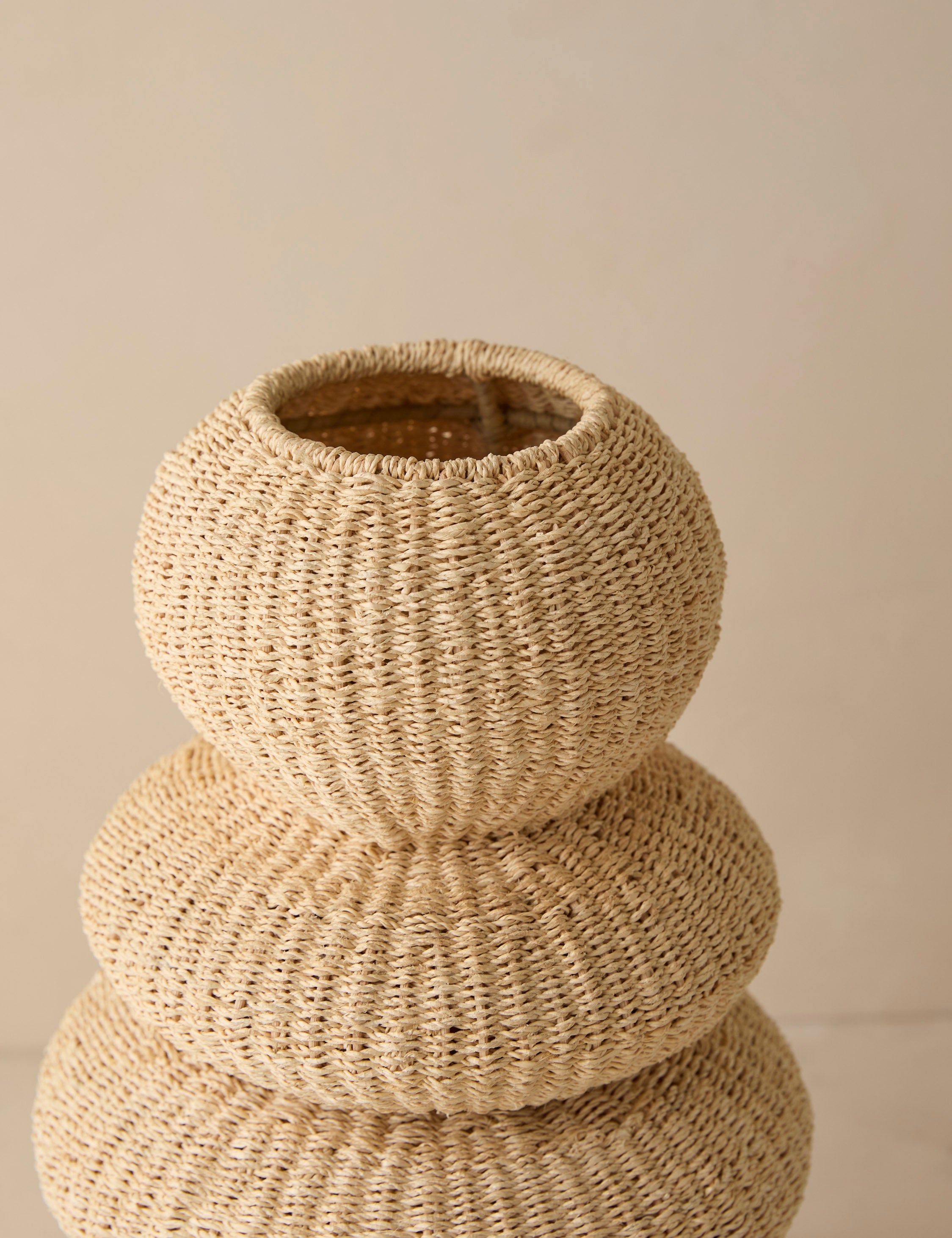 Lulu and Georgia Lilia Tabletop Vase - Thumbnail 4