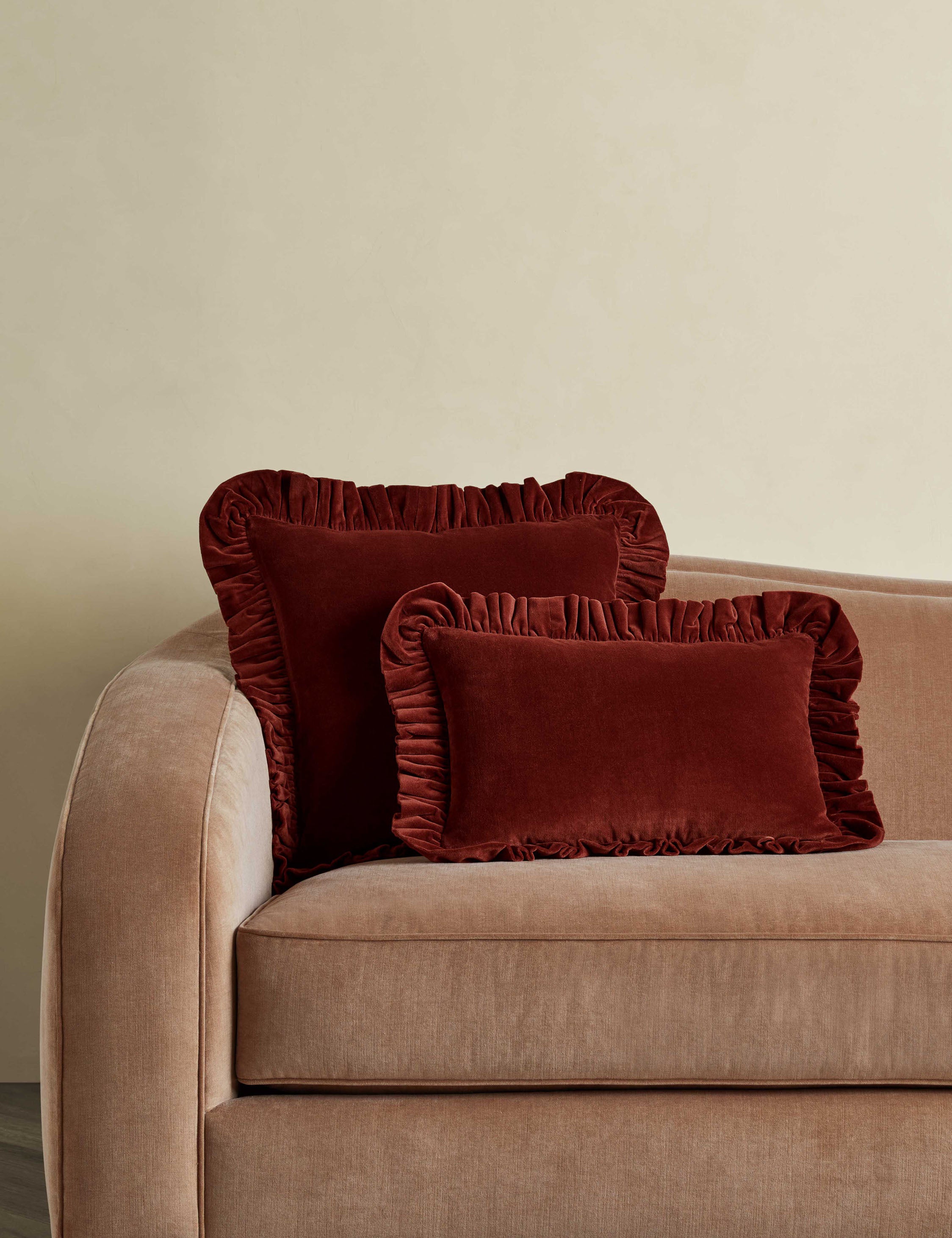 #color::sangria #style::lumbar #style::square #fill type::with-feather-down-insert #fill type::pillow-cover-only 