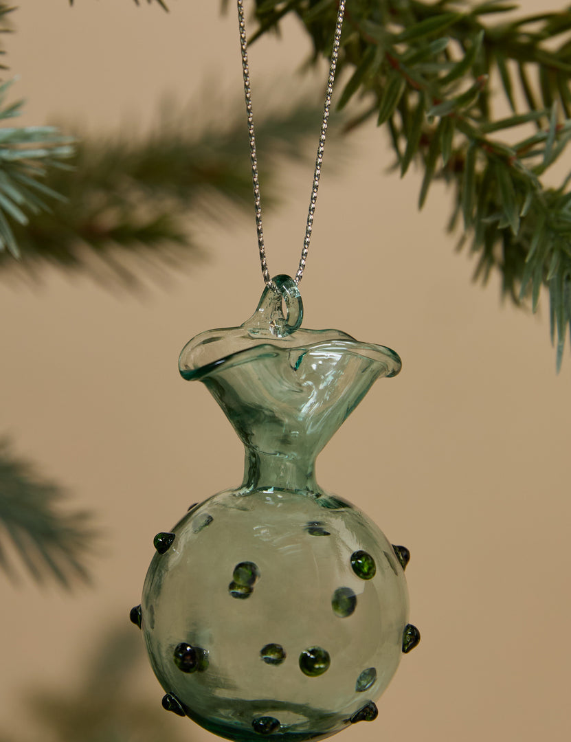 #color::blue-+-green #style::candy