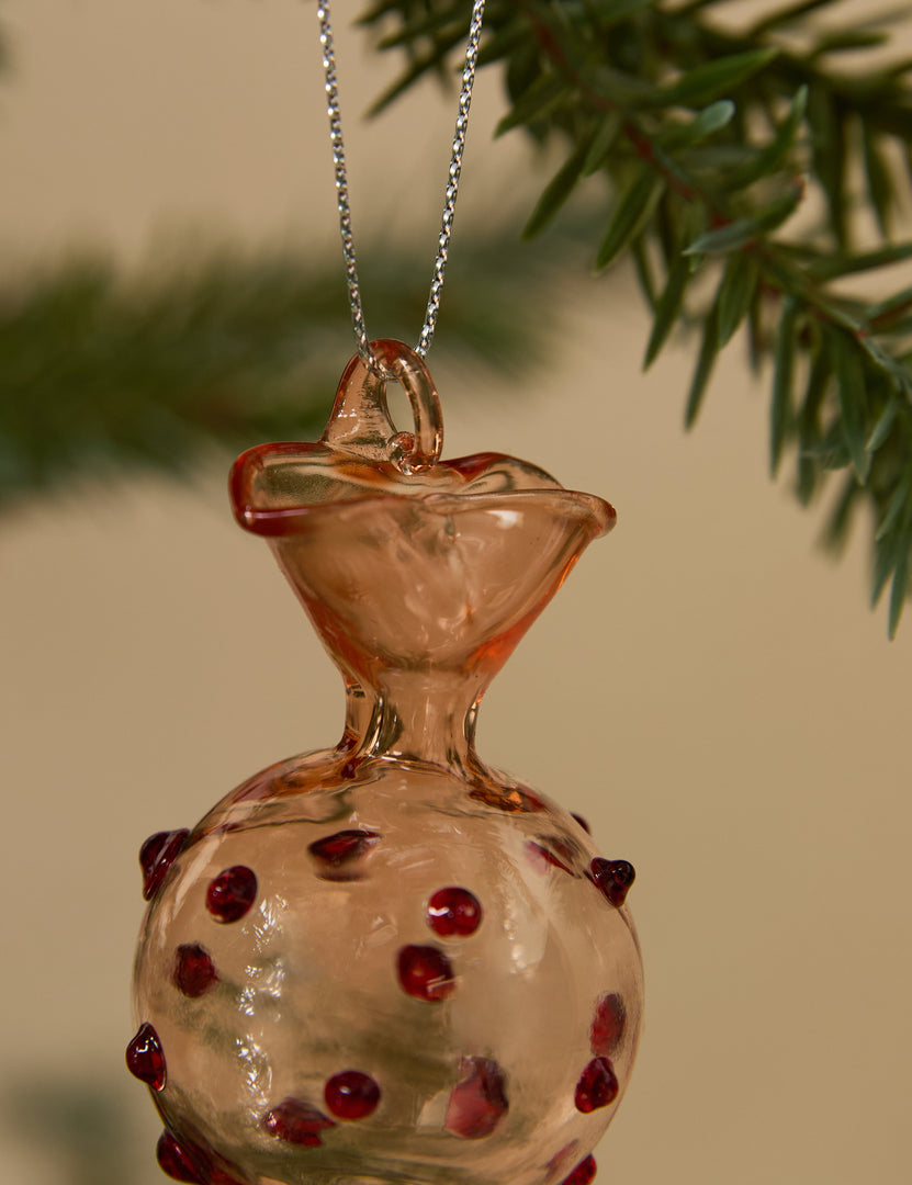 #color::pink-+-red #style::candy