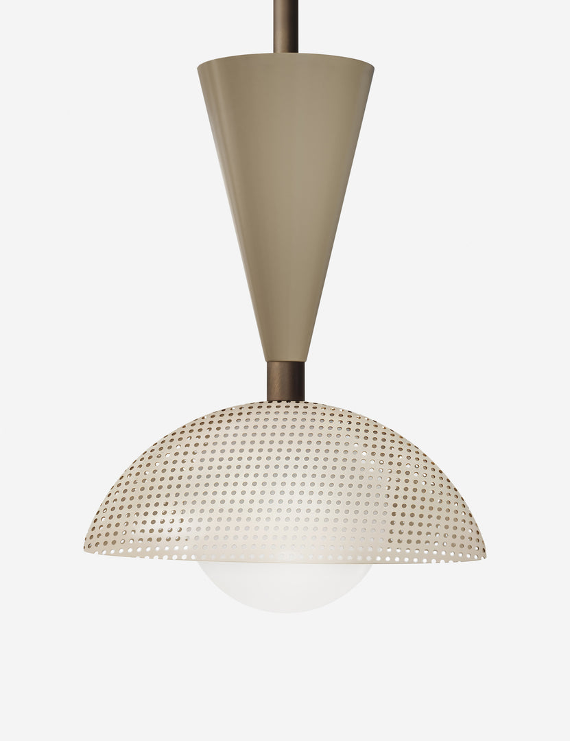 #color::crema-and-smoked-oyster #size::8-dia