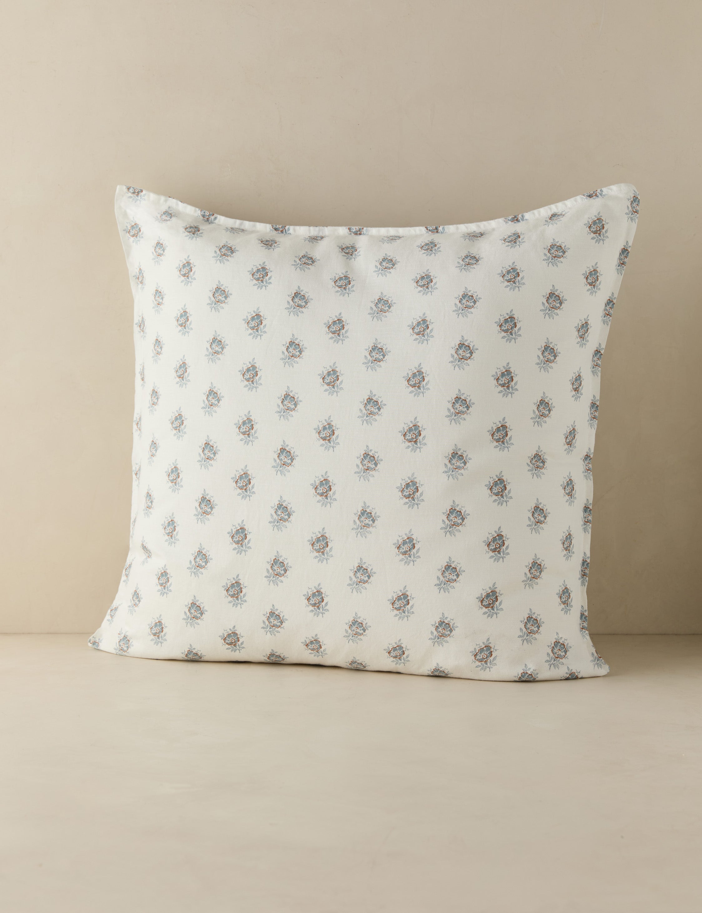 #color::ivory-and-denim #size::euro