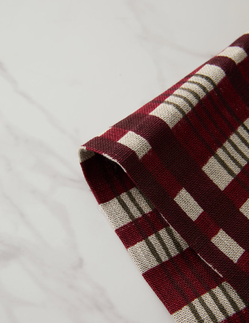 #color::cherry #style::napkin--set-of-4