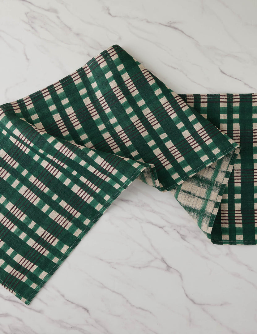 #color::green #style::tablerunner-90- #style::#style::tablerunner-120-