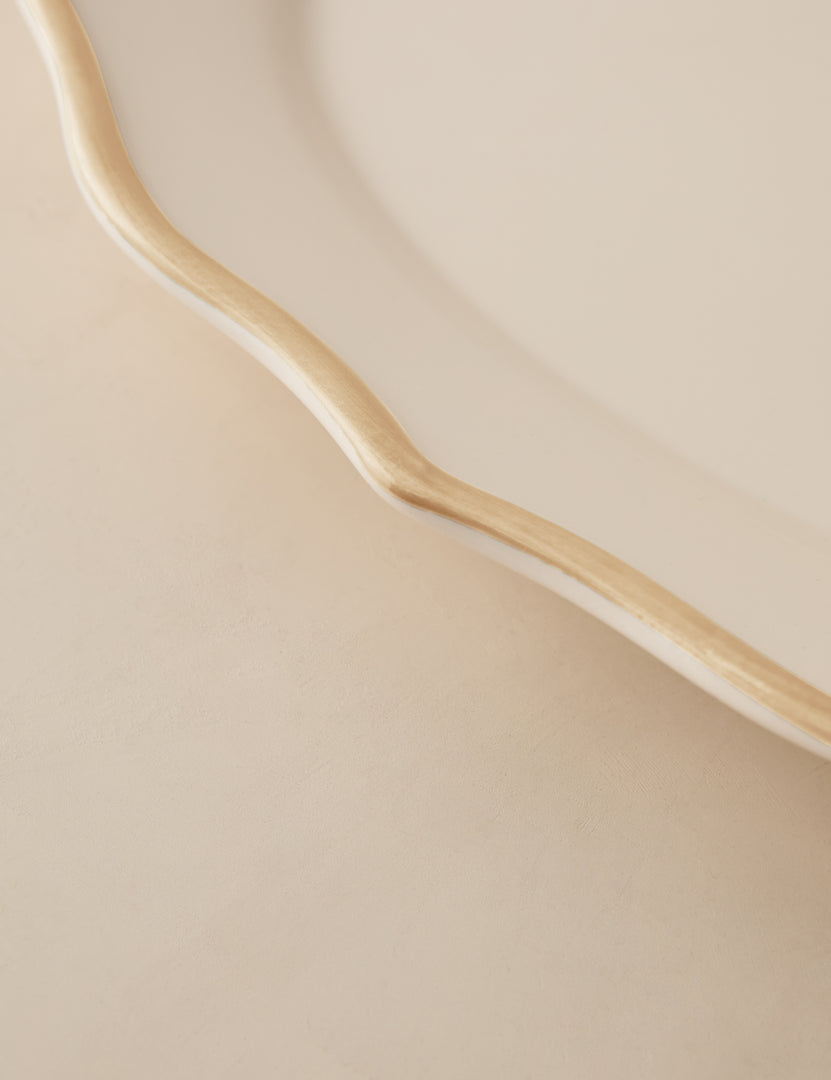 #color::colette-in-beige #style::oval-platter
