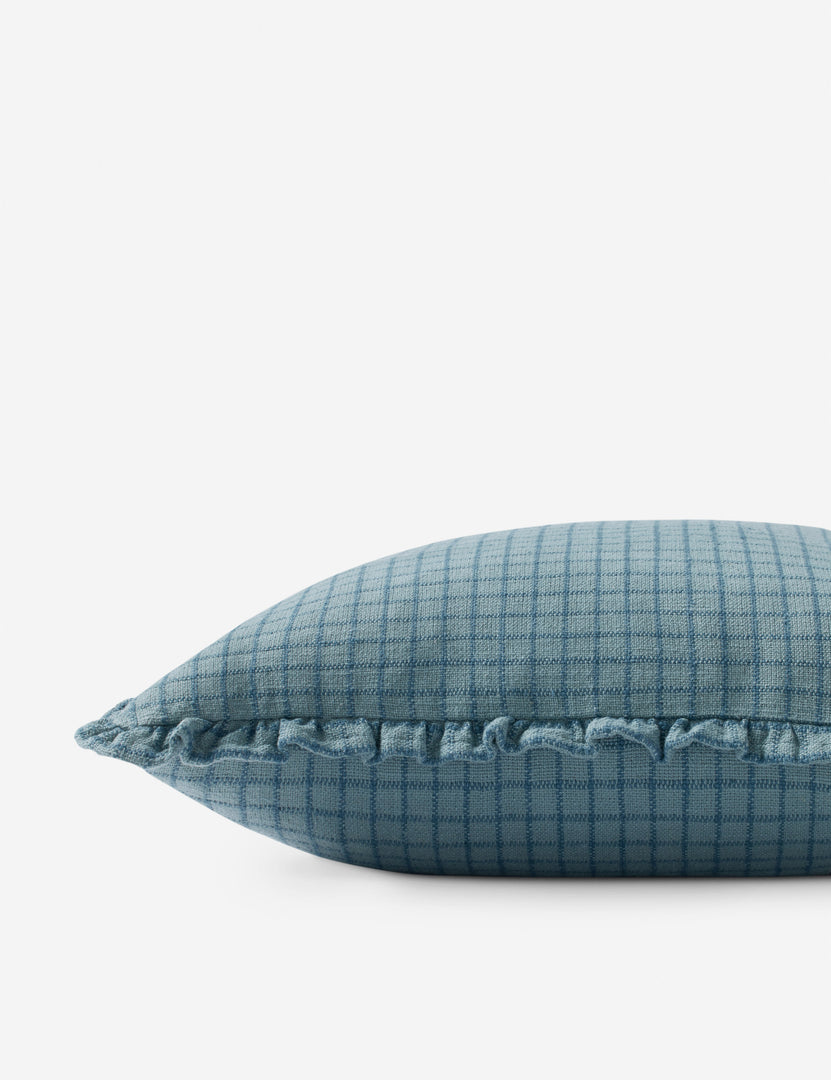 #color::ocean-and-blue #size::18--x-18- #insert::down #insert::polyester