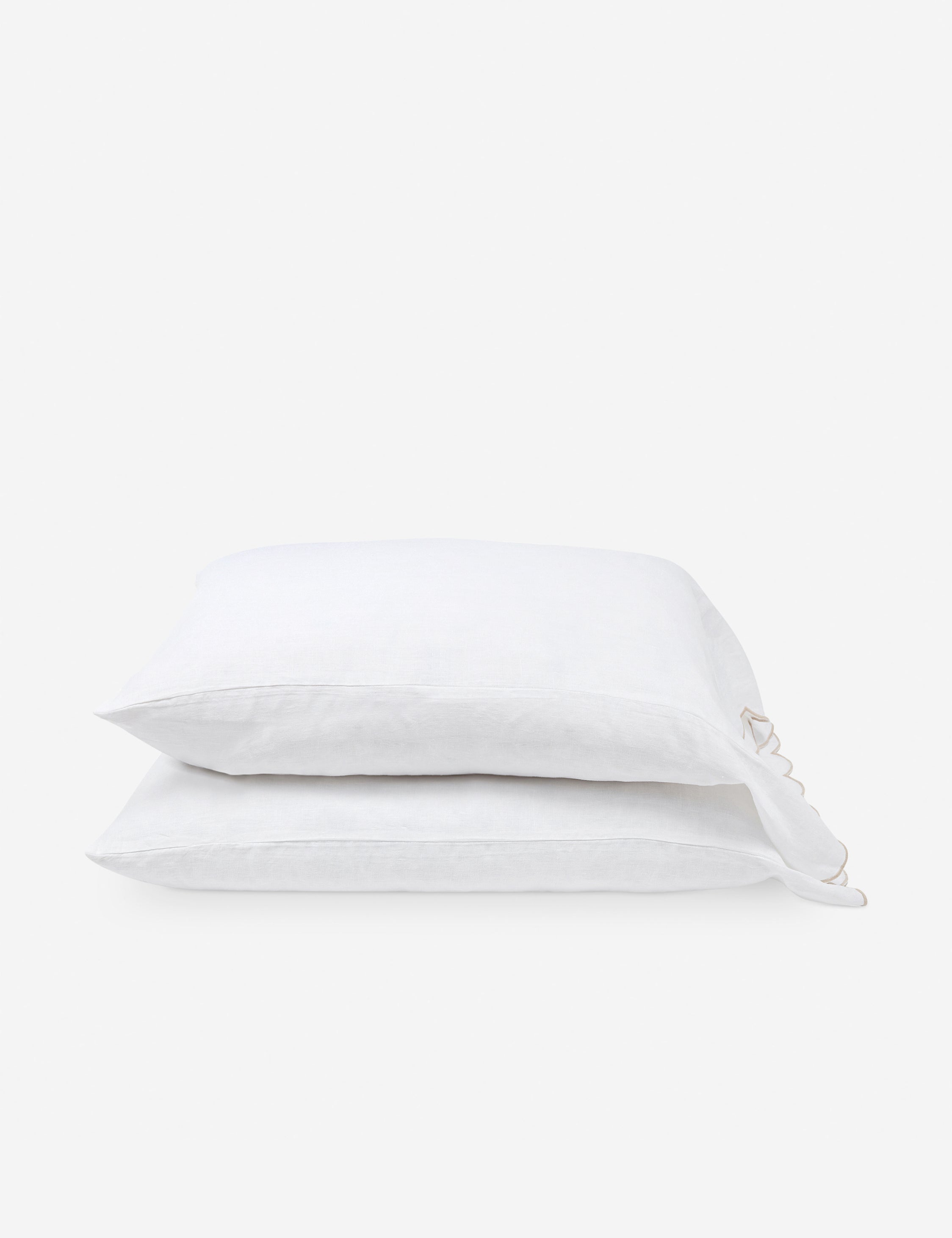 #color::white-and-flax #size::standard #size::king