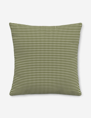 #color::avocado #size::18--x-18- #insert::polyester #insert::down