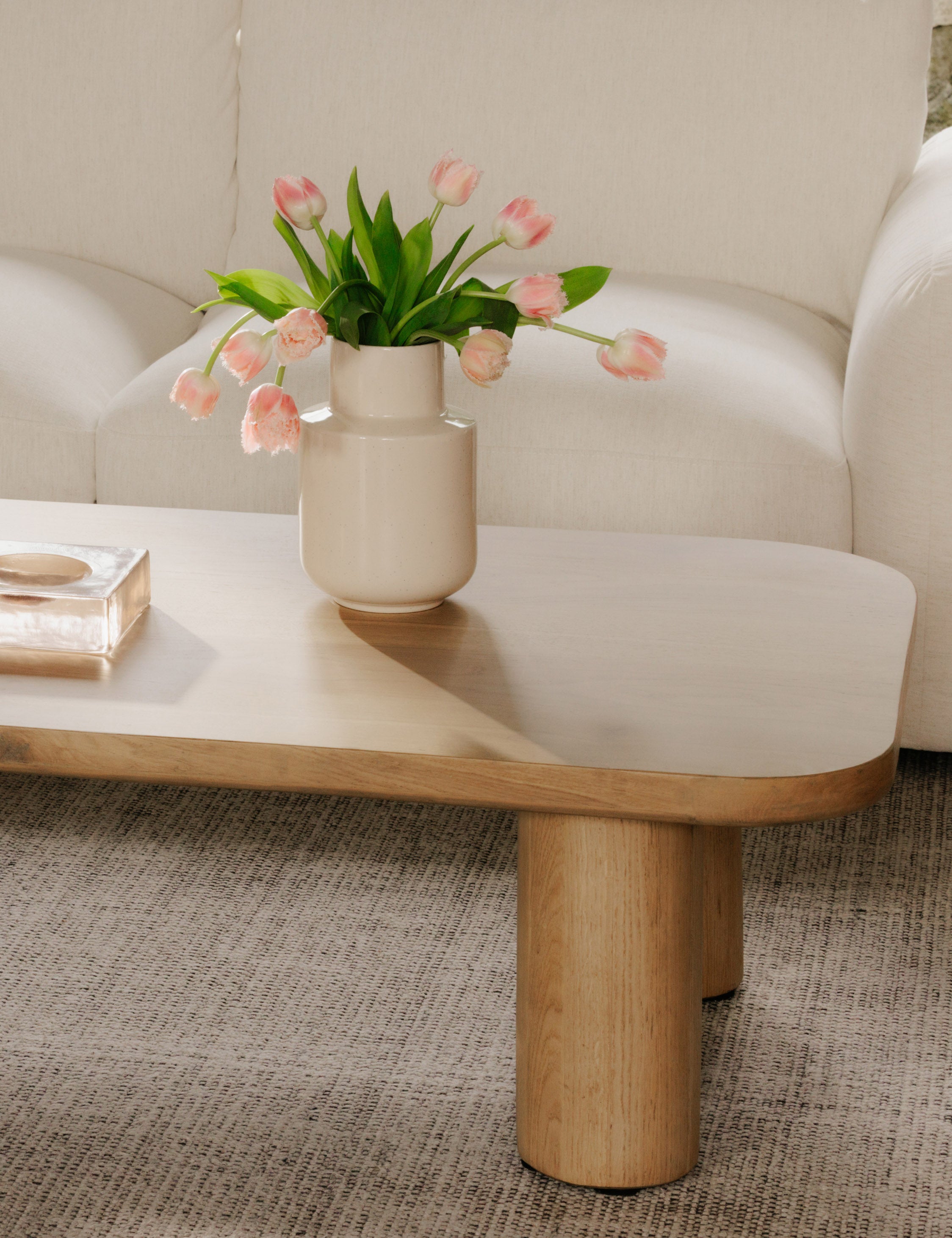 Davies Coffee Table - Thumbnail 3