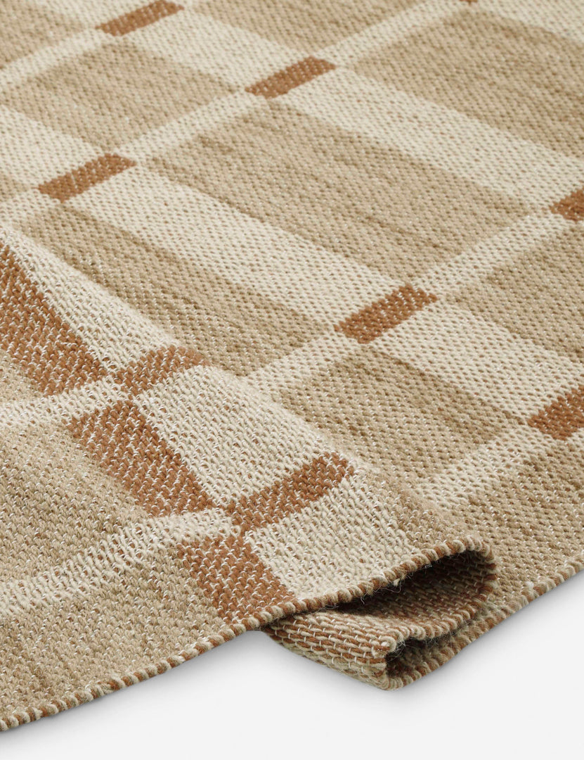 #color::beige #size::2--x-3- #size::2-6--x-8--runner #size::3--x-5- #size::5--x-8- #size::7-9--x-9-9- #size::8-9--x-11-9-