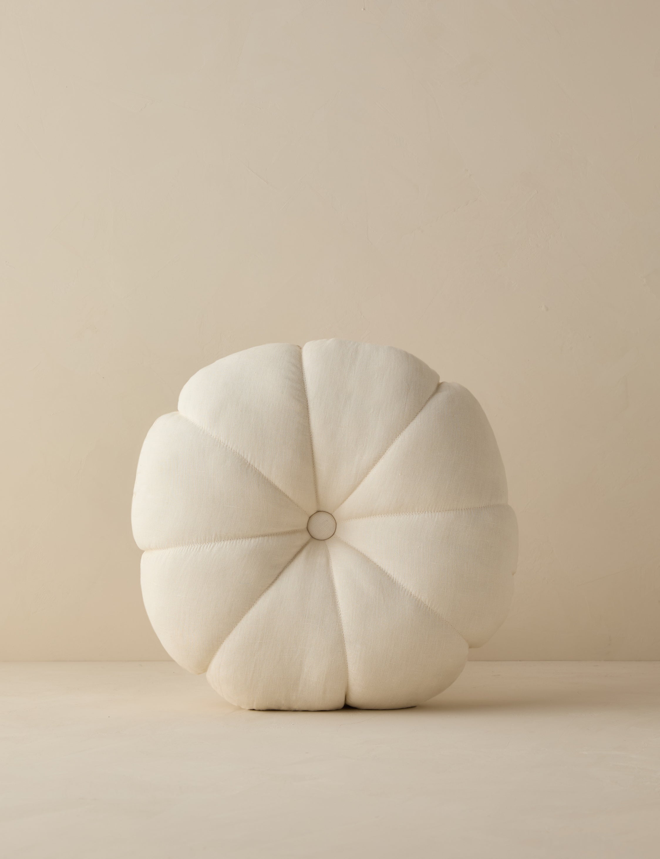 #color::ivory