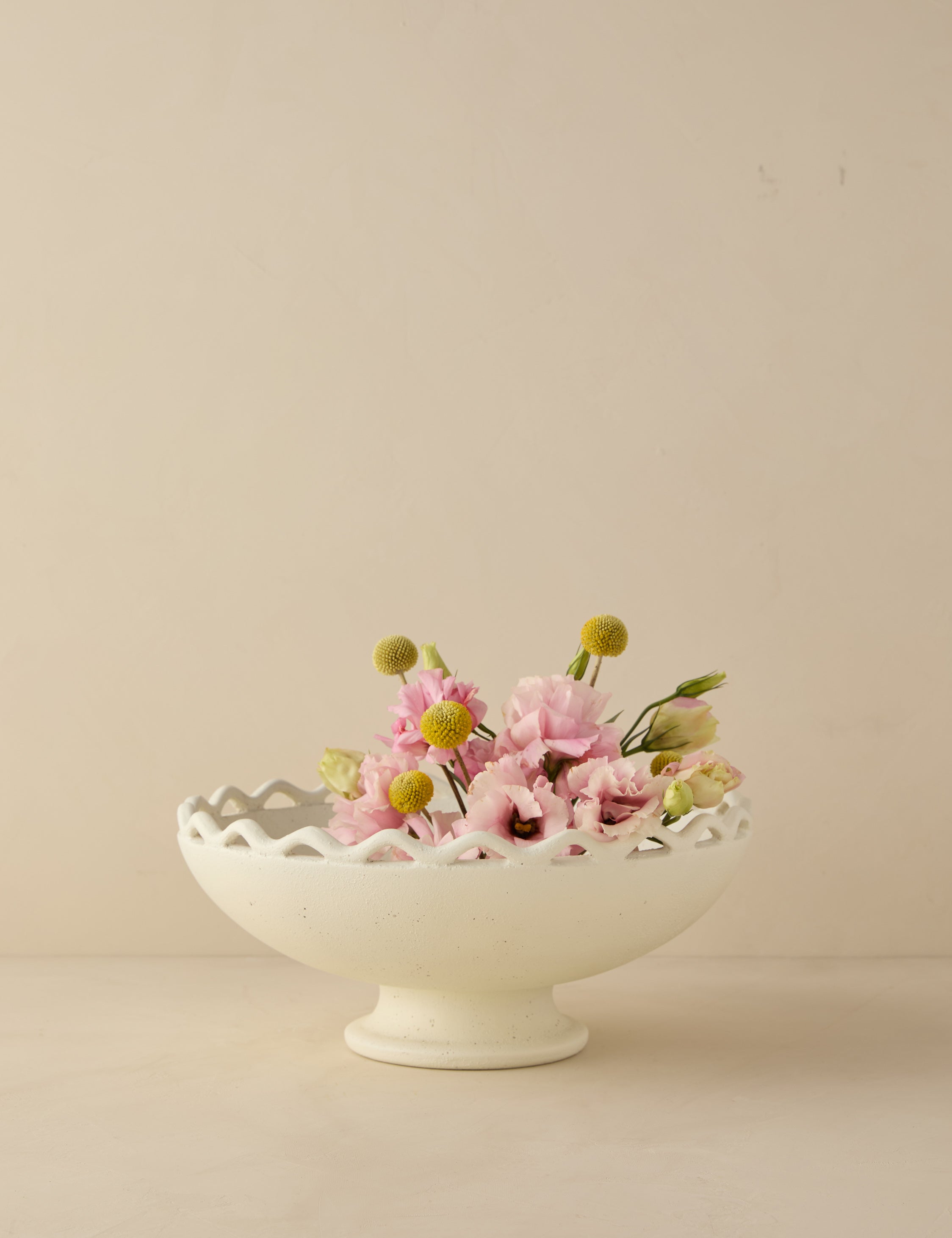 #color::ivory